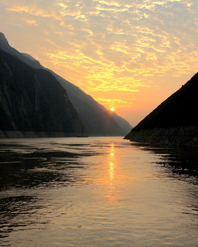 三峡日出的那一刻,醉了!