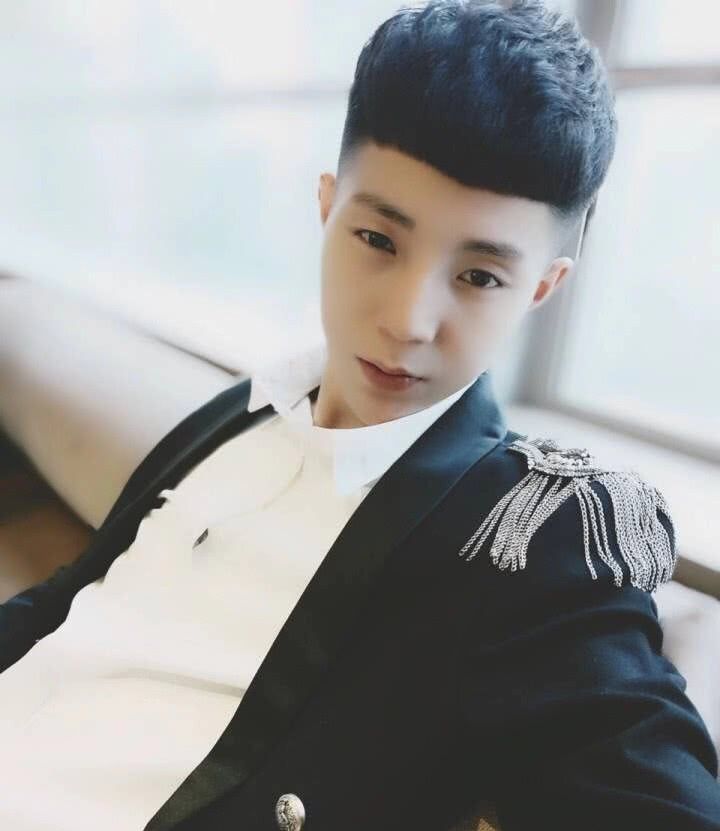 做网红能赚多少钱快手高迪用存款告诉你