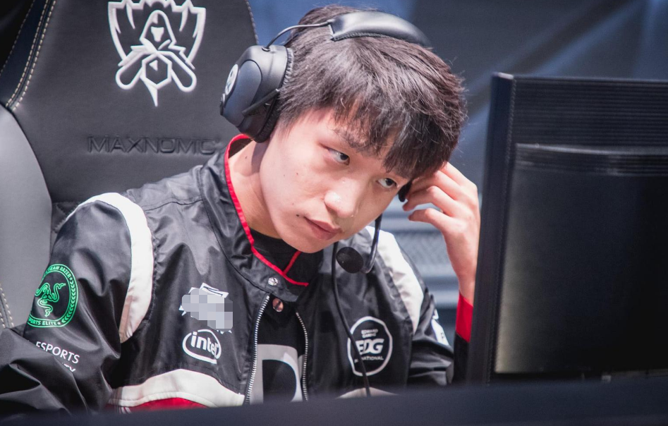 edg厂长直播间人气破260万,lpl1号选手有牌面|edg战队|厂长|明凯_新浪