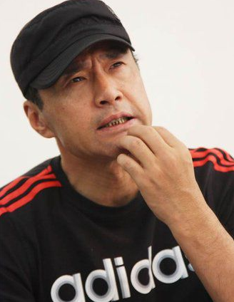 曾是红透香港的大陆打星,林青霞承认不如他,如今变富豪身价过亿