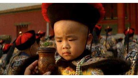 溥仪是大清的末代皇帝,只亡了大清,却连续写了三份退位诏书|民国|溥仪|退位_新浪新闻