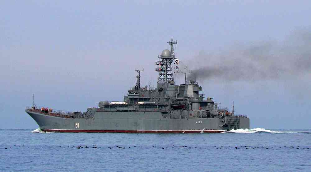苏联47工程驱逐舰图片