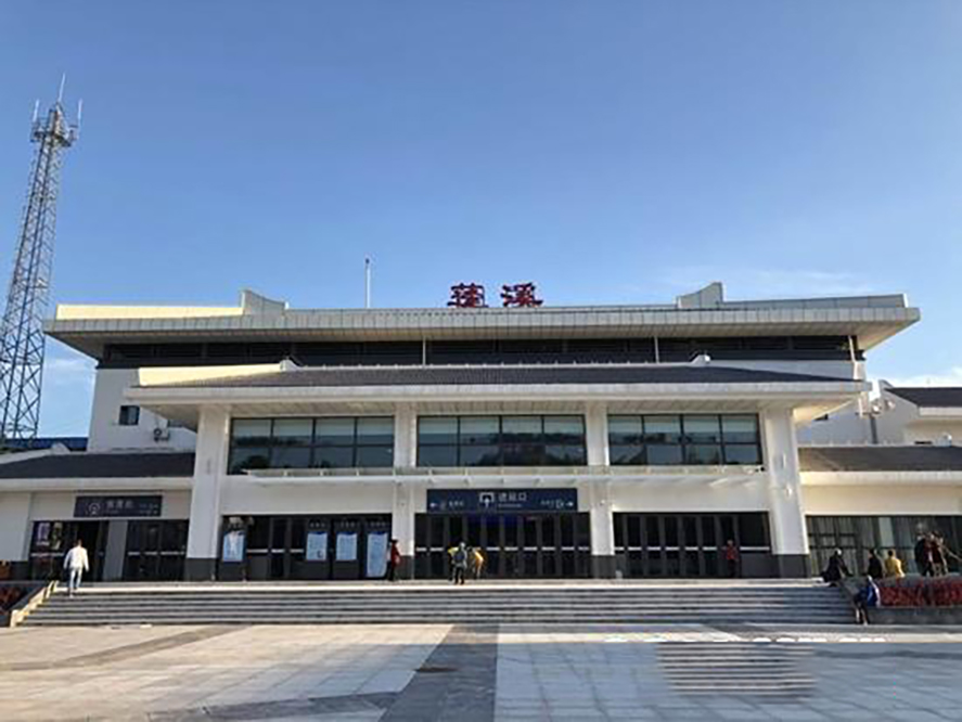 达成线遂宁段,这个火车站终于重新启用,有动车停靠!