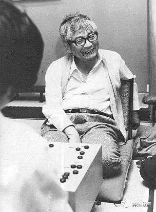 棋圣 大长考下的杀招引导大逆转|加藤正夫|藤泽秀行|白棋_新浪新闻