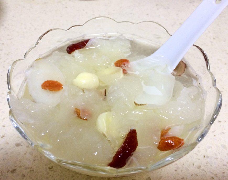 这种白色食品要给父母和小孩多吃