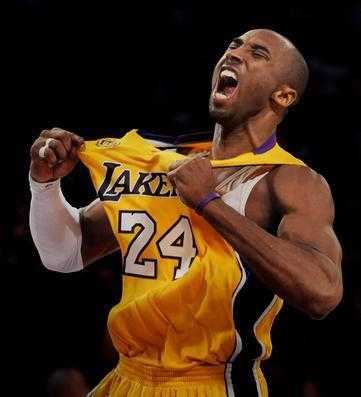 此生足矣!传奇球星都是这样评价科比的,出神入化!