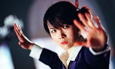 蝎子腿功俊俏女郎甄子菁巴结美容圣手常好打架哥帮摆平