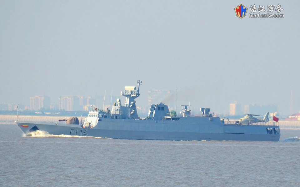新型外贸056护卫舰开始试航装上相控阵小盾档次比自用型还高