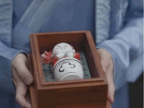 知否:齐衡送明兰的瓷娃娃,明兰不知里面暗藏玄机,终是错过一生