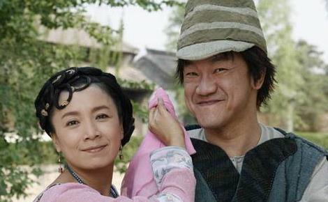 离婚25年后,得知前妻患重病被抛弃,为照顾她,抛下自己的事业