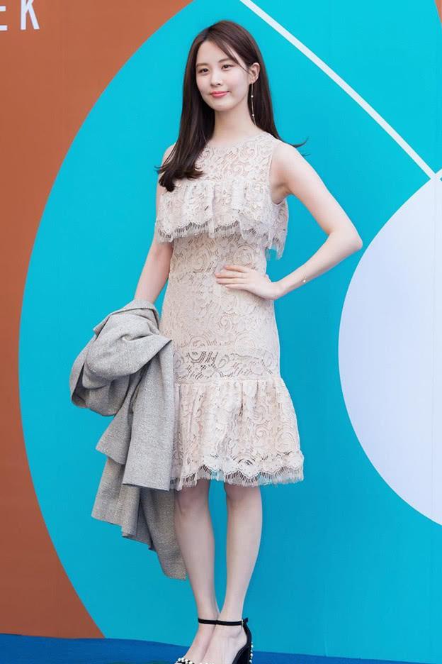 "韩流鼻祖"李贞贤大婚,最美的不是新娘,而是少女时代的徐贤