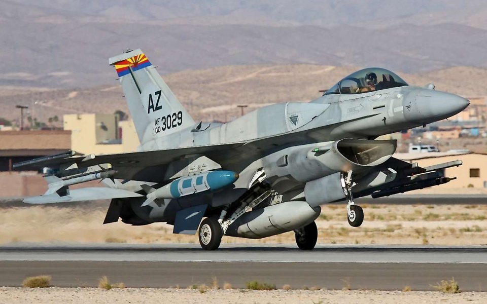 市场前景看好,洛马信心十足,经典机型f-16有望再获400架订单