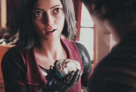 而第三条感情线是阿丽塔和绮莲之间的"母女之情",则更加让人摸不着