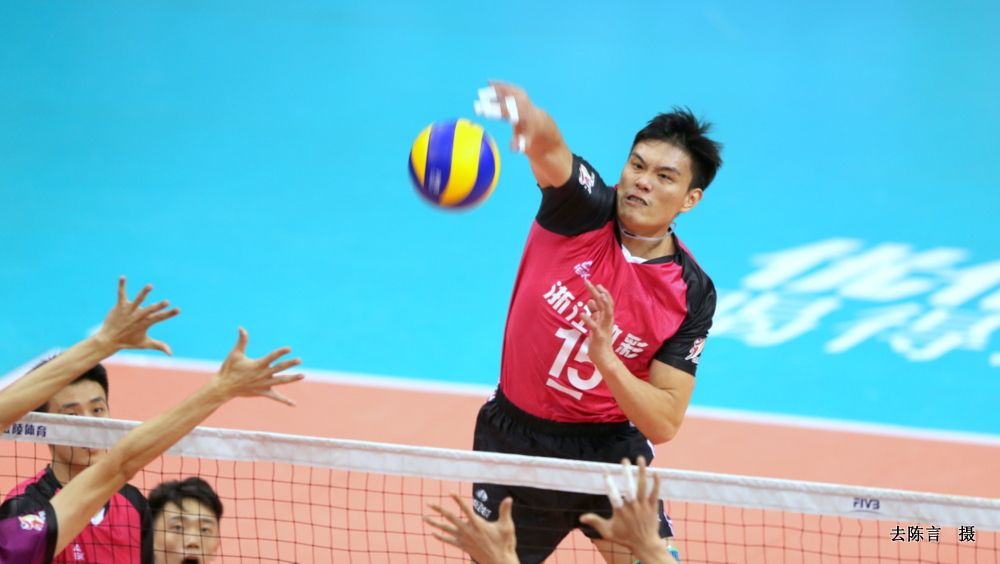 男排超级联赛精英赛第五日综述京沪两强均尝败绩