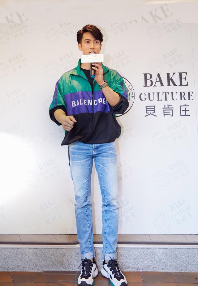 吴尊怎么保养的?40岁染个头发就变小青年了,00后都要佩服