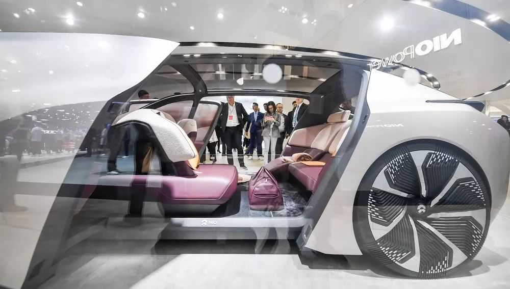 5G智能座舱、高阶无人驾驶、带你看尽上海车展科技繁华！-新浪汽车