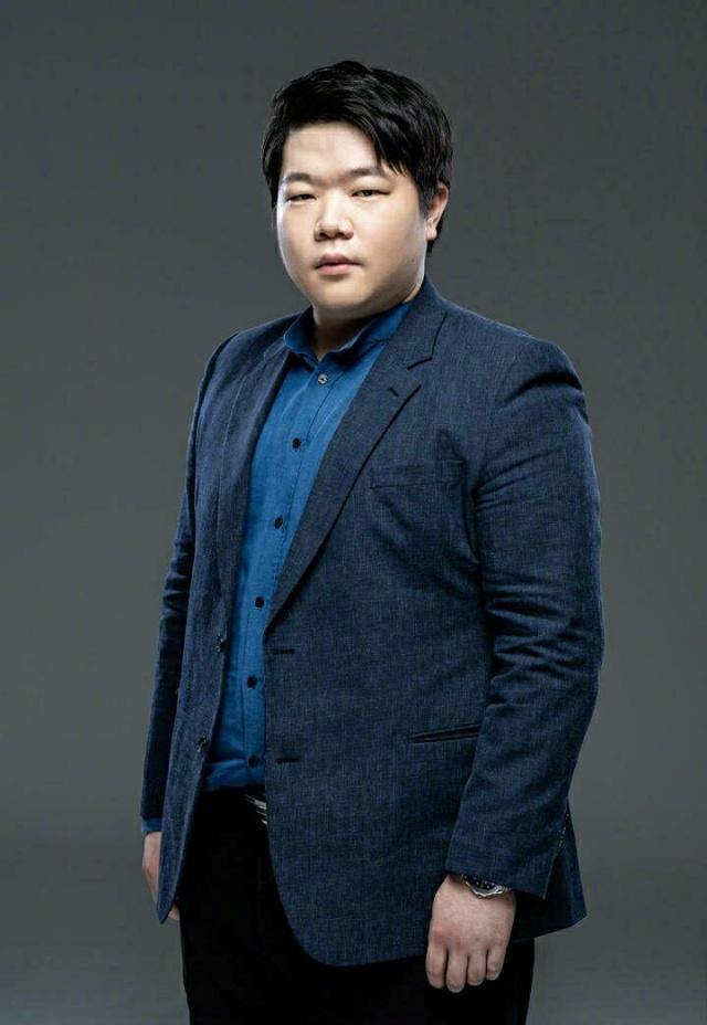 lol:s8冠军教练"叛变"?跑回国发展,从此与ig一刀两断!