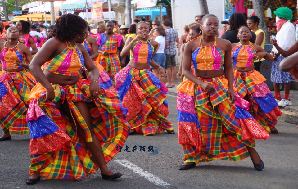 全球最大海外投资:全境居民仅38万人,人均可分得200万|马提尼克