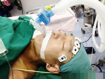 陈羽凡疑似毒瘾发作图片流出表情痛苦网友辟谣不是真的