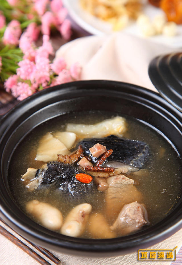 家常滋补养生汤,男人喝了补肾强身,女人喝了美容养颜!