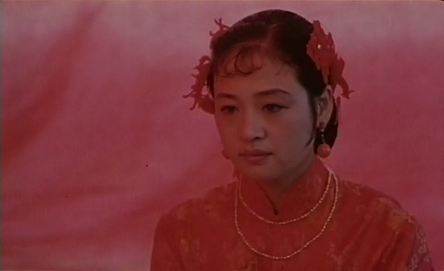 1993年的伍宇娟,美成国民女神,依旧是那个“袁紫衣”的样子|伍宇娟|袁紫衣|美成_新浪新闻