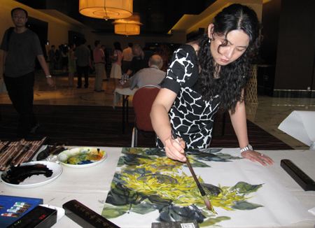 齐白石孙女画虾:艺术造诣不输爷爷,可毁在了一个4字落款上面|齐慧娟