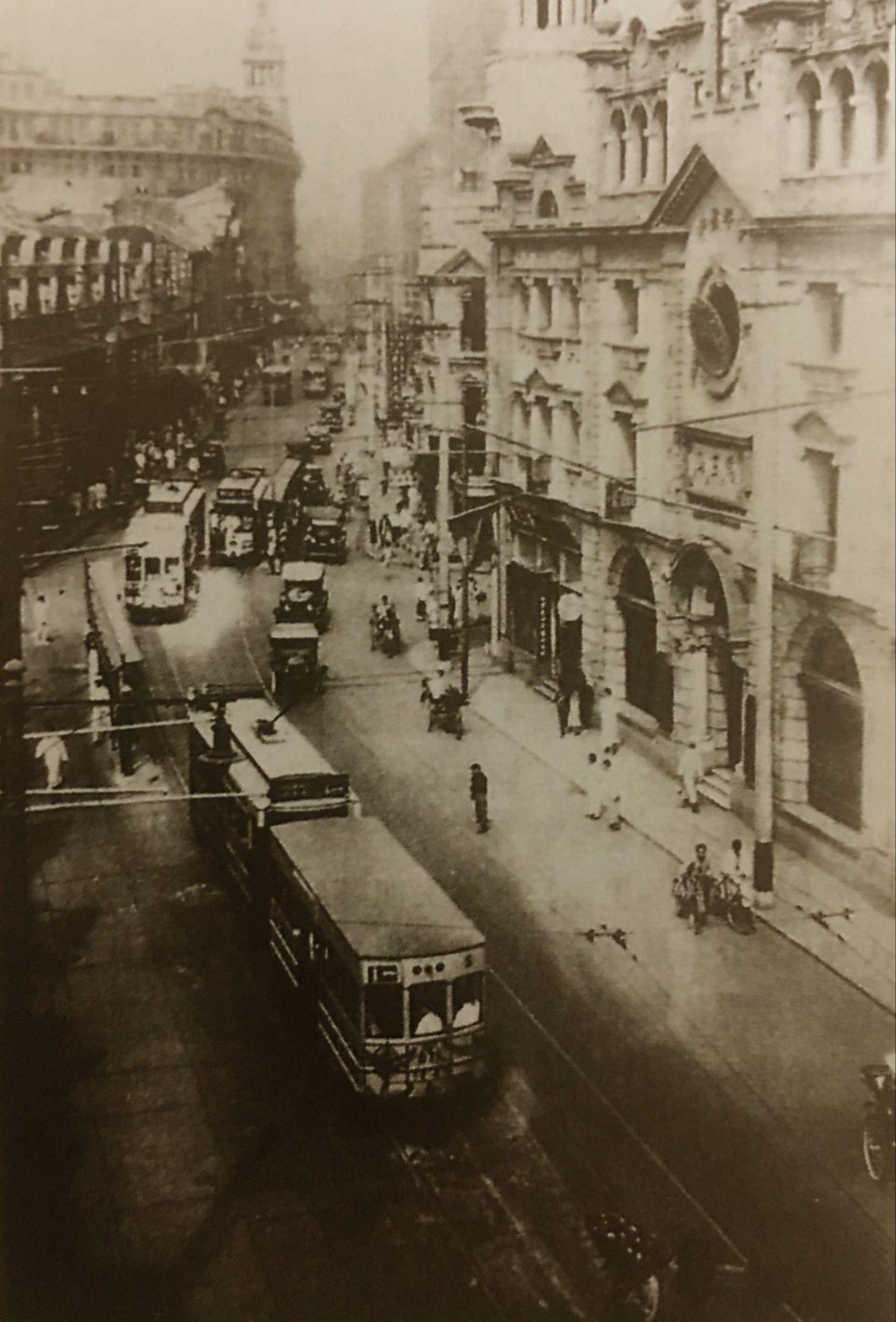 1927年北伐时期的上海滩西方列强拥兵2万霸占租界