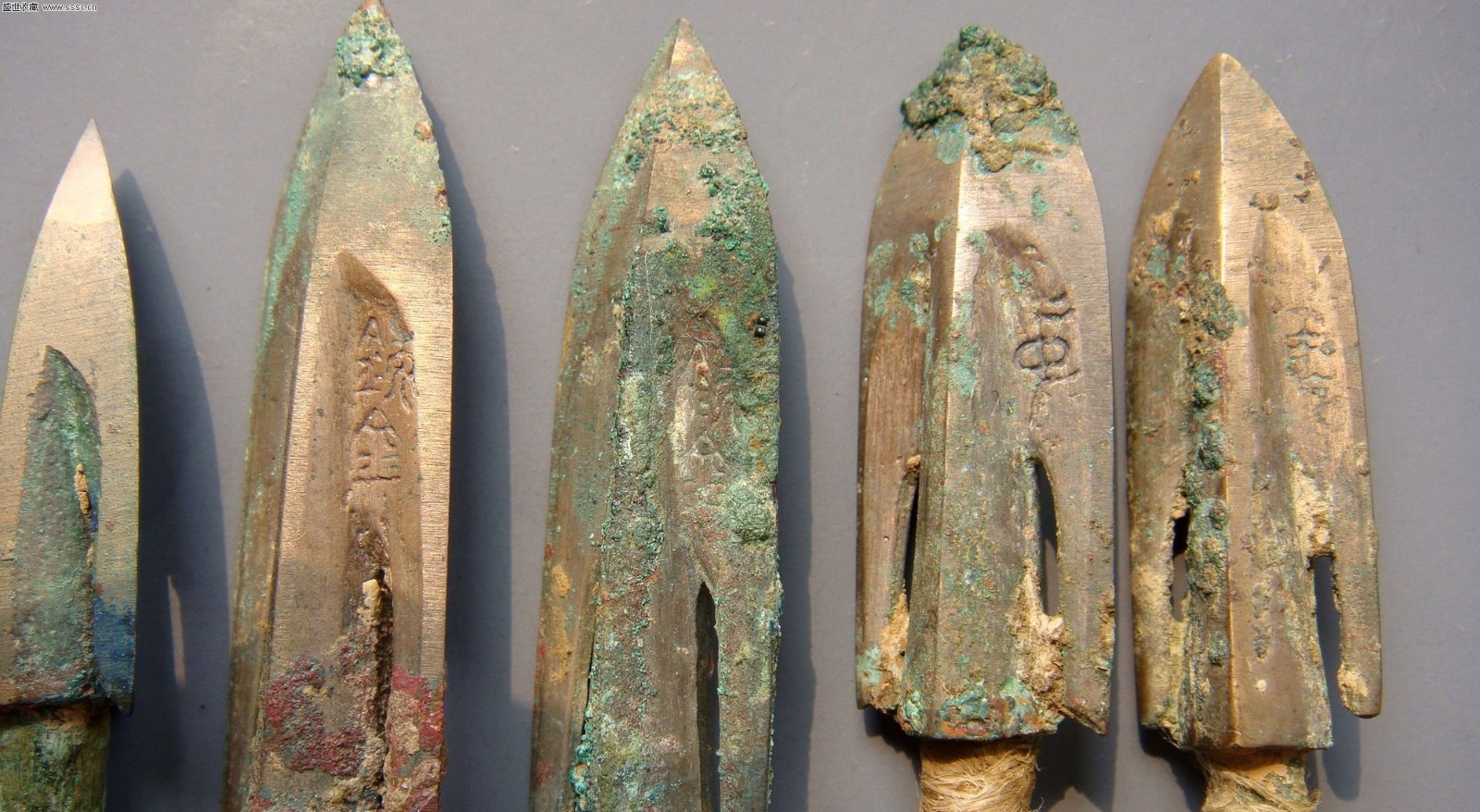 古代弓箭真能一箭射死人?将军:你看那箭头,不死也残,生不如死