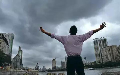 为何你买房执念这么深?这位网友说了6个字,为何让人无力反驳?