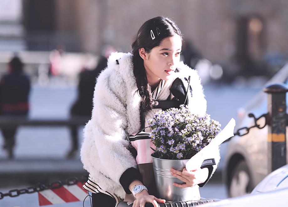 《小姐姐的花店》海报公布! 林彦俊小鬼欧阳娜娜春夏同框养眼!