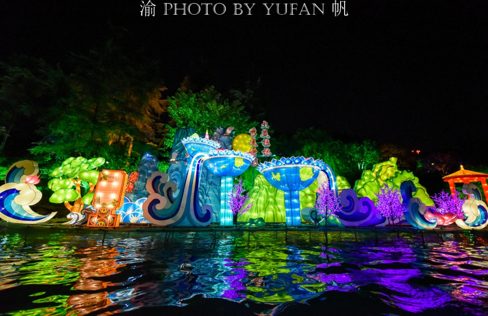 桂林榕湖花灯图片