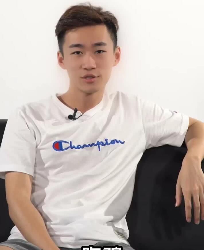 是不求人是ag包子皇冠接近王牌局46杀,不知道为什么,卡尔虽然人气火爆