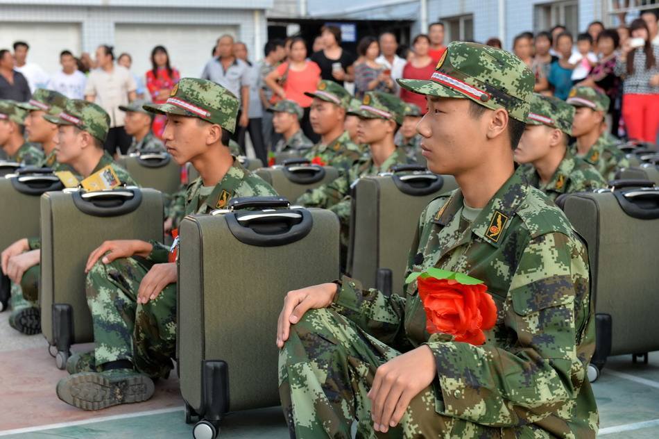 退伍军人"再就业"前途光明!走这2条路直接有"金饭碗"!