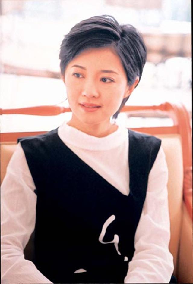 爱上已婚的大土豪,凭借肚子宝宝赶走正妻,最终还是已离婚收场