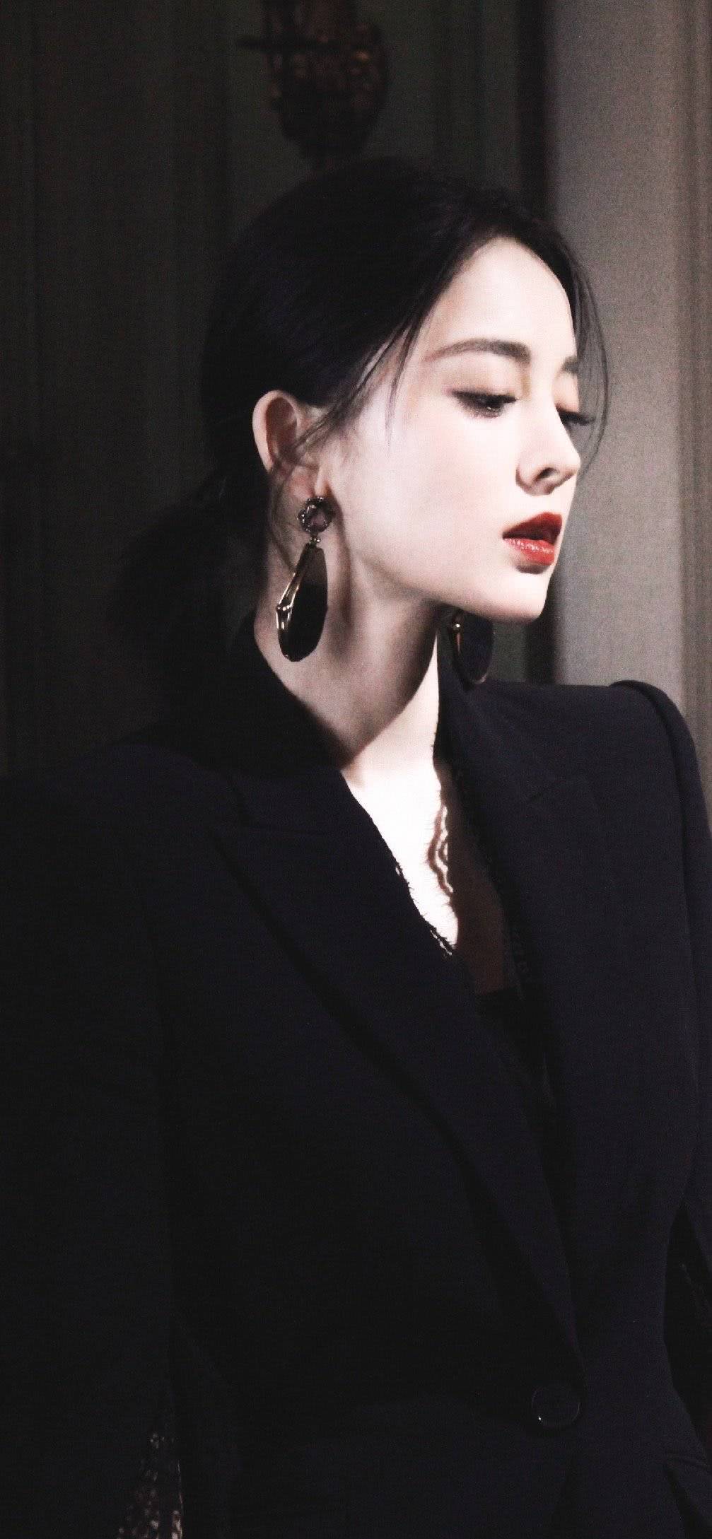 这几位女星冷艳动人不过美得却是太有攻击性了