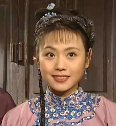 《还珠格格》配角家装,容嬷嬷家温馨,皇后家霸气,柳红家意外