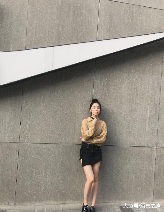 胡歌从天上掉下来的老婆章乐韵到底是谁曾经的深大校花