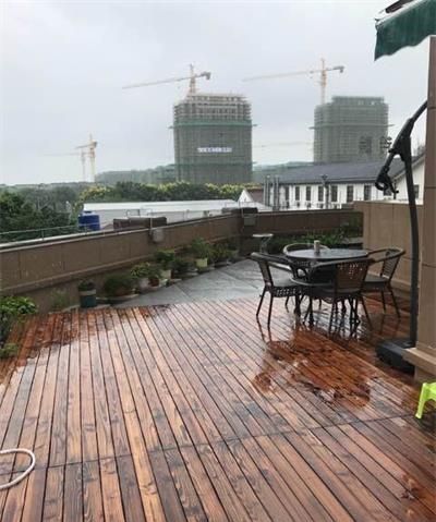 忙碌5个月终于装修完,沙发后面开洞很棒,令人羡慕的二楼大露台