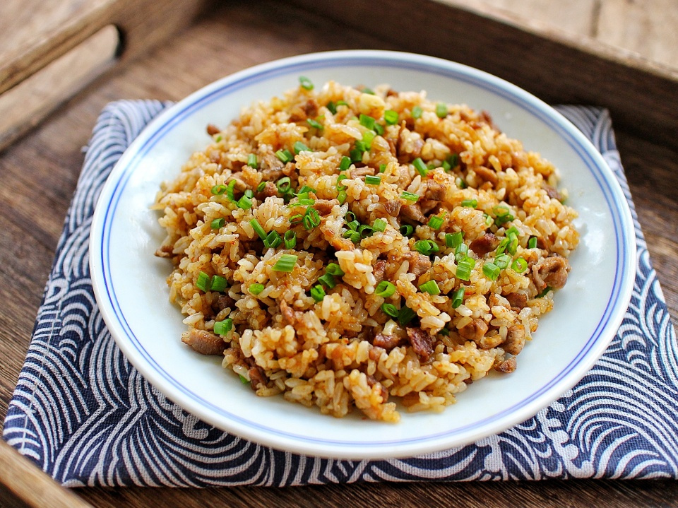 教你自制孜然牛肉炒饭香辣开胃好吃极了