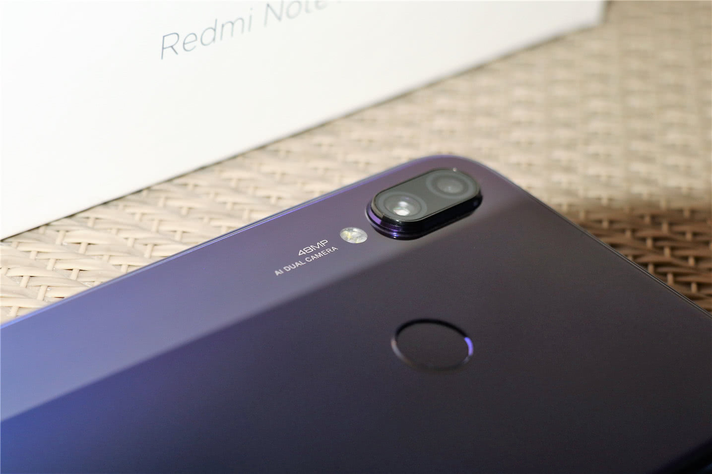 红米note7第三方加价成风雷军该如何管理呢