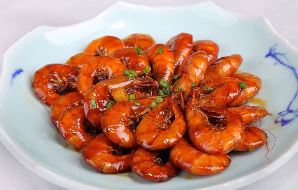 做油焖大虾时万不可省略3步做出来的虾肉质鲜美还不腥