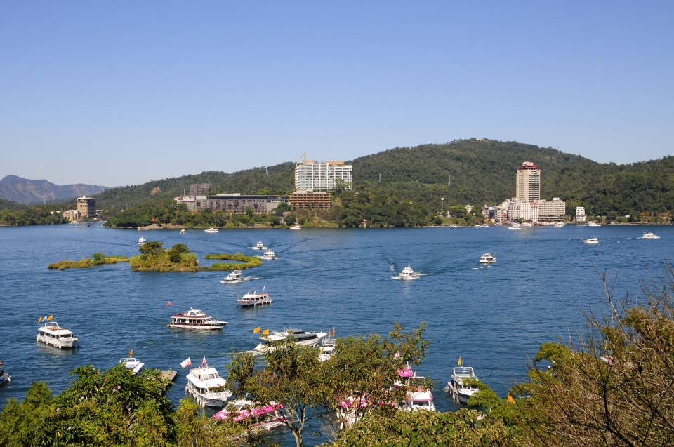 台湾又闹出笑话,认为内地发展落后,原因被导游一口道出