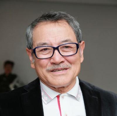 后来在周润发最经典的那一版"上海滩"里面,刘丹饰演的是冯