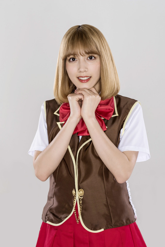 《后街女孩》讲述了山本健太郎,立花亮与杉原和哉这三个黑道组织的