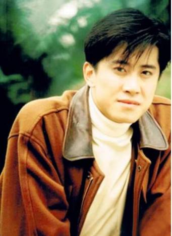 式地涌现,陈汝佳,韩磊,毛宁,孙楠,罗中旭,林依轮,解晓东,郑钧,黄格选