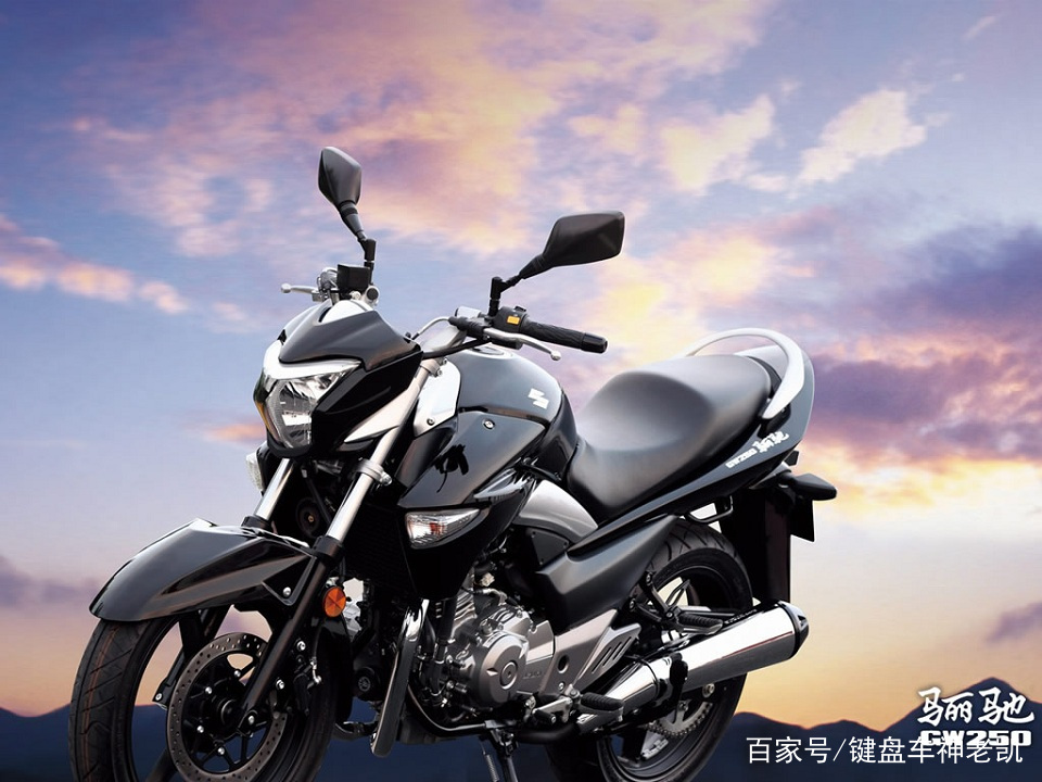 国四gw250参数,新增abs和下护板重了4kg,功率提升到18.4kw