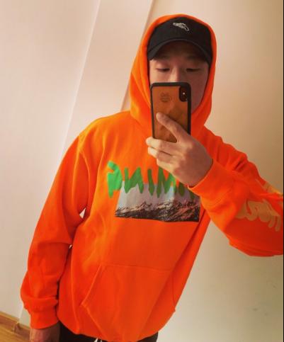 德云社烧饼晒健身照青筋外露挑战巨石强森网友曝笑评论