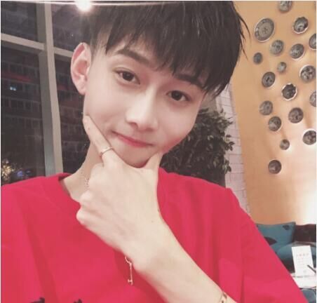 杨清柠上榜最受讨厌主播!网友喊话王乐乐:下个就是你了!