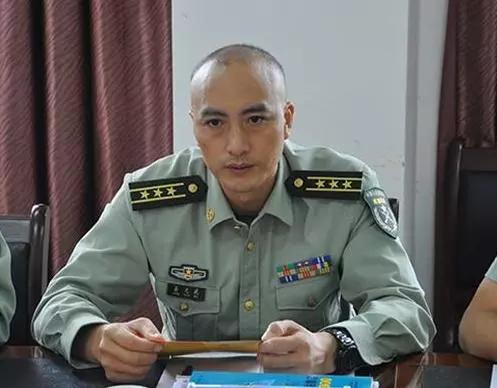 科普:武警上校是什么级别?和解放军上校有何区别?谁权力大|上校|武警|军衔_新浪新闻