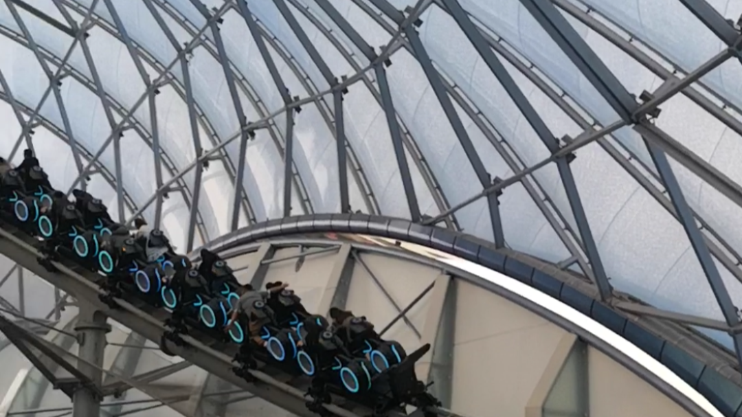 迪士尼人猿泰山你说,想要荡秋千….